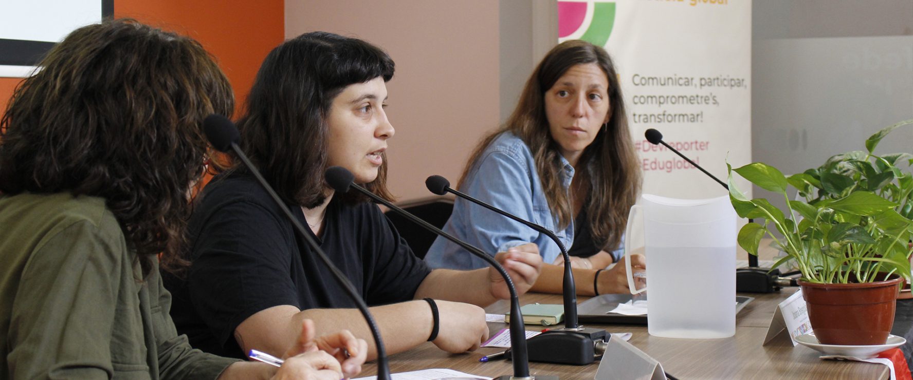 https://www.lafede.cat/ja-esta-oberta-la-vi-convocatoria-de-les-beques-per-a-la-justicia-global-de-lafede/